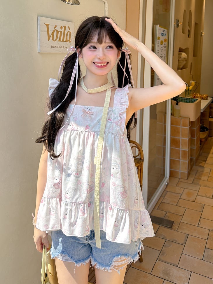 Print Sweet Pink Flutter Sleeves Allover Sleeveless Top Kitty