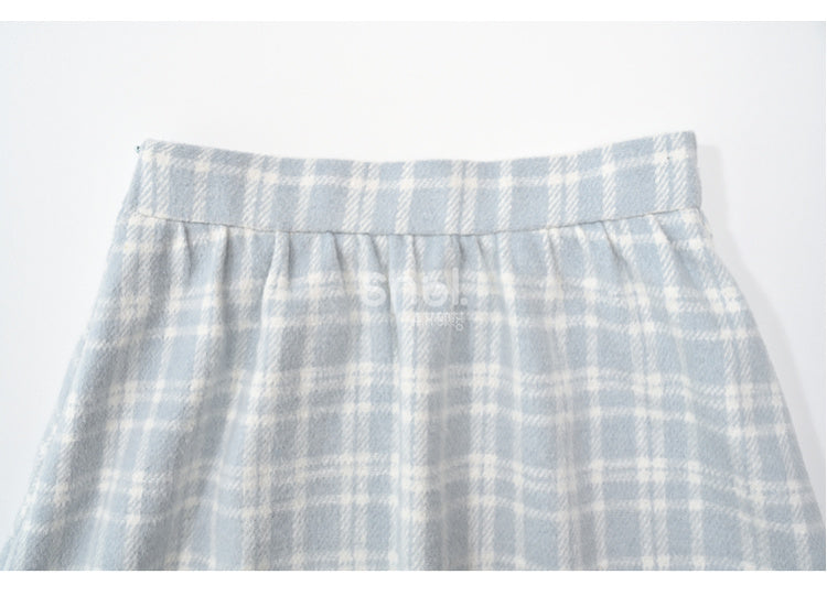 Blauer Midirock mit hoher Taille und Spitzenbesatz im Karomuster