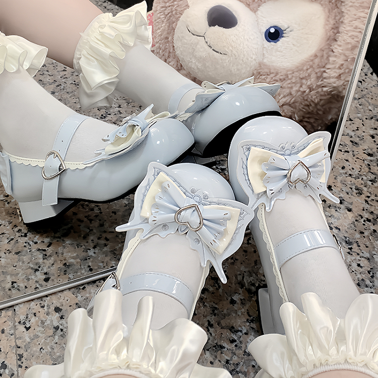Sweet Lolita Hellblaue Mary Janes mit Schleife und Herzschnalle