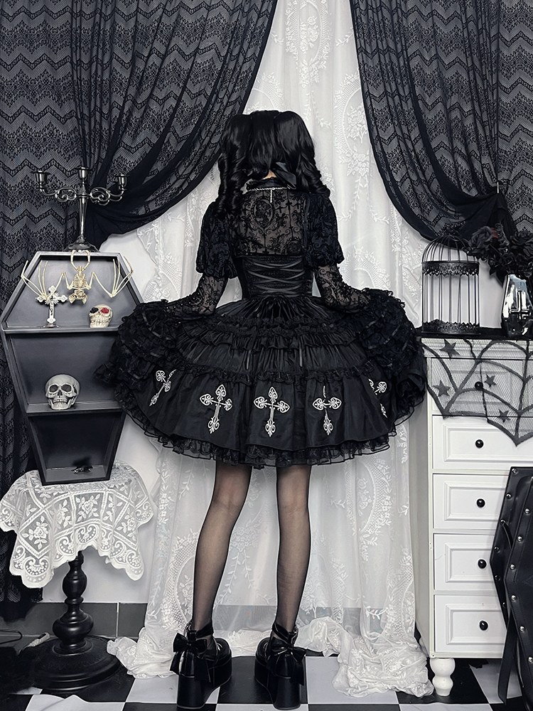 Gothic Lolita Kuro Black Floral Lace Blouse
