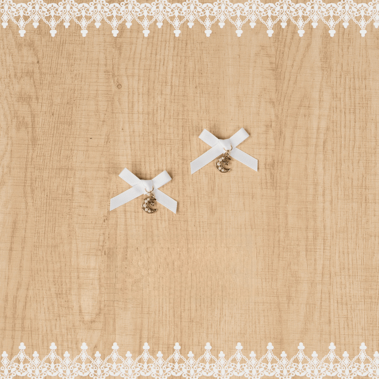 Charm Bowknot Hairclips Jirai Kei White with Beaded Moon/Heart