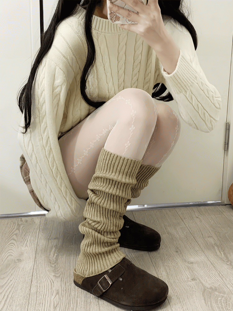 Gestrickte Beinwärmer in Cremeweiß/Khaki/Grau/Schwarz