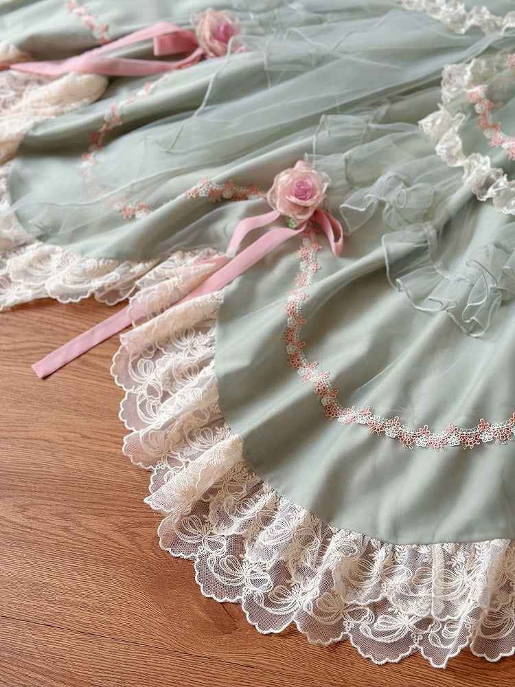 Grünes Baskenhemd mit floralen Schleifen und Hanayome-Lolita-OP / Komplettset
