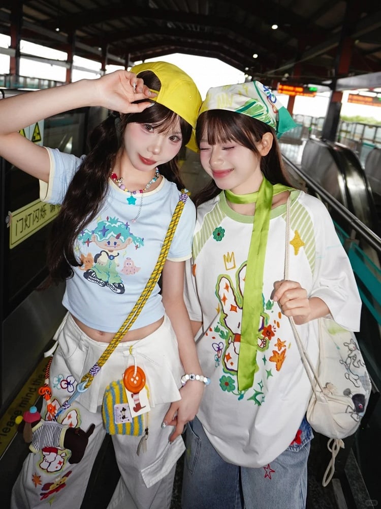 with Necklace Cartoon Girl Print Blue Round Neck Cropped T-shirt Free