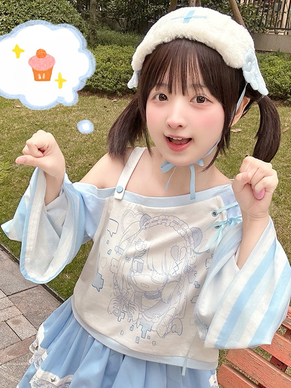 ブルーとホワイトのアシンメトリーネックラインストライプベルスリーブトップス