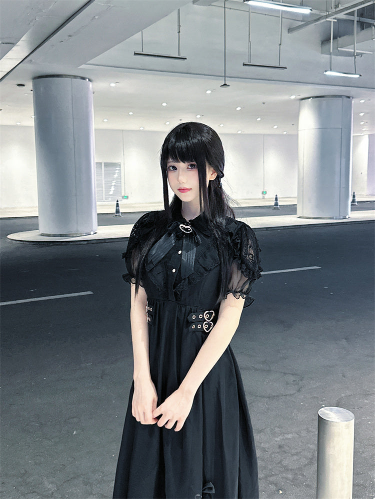 Saum Rüschen Stufenkleid Jirai Kei Schwarz Chiffon Herz Schnallen Taille