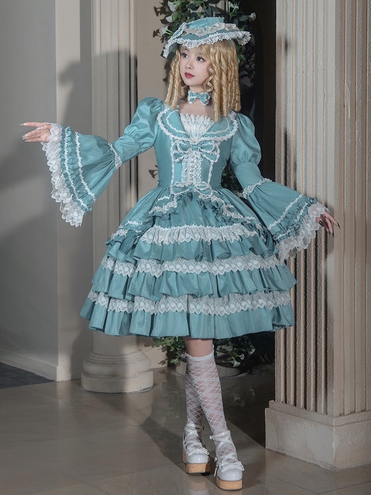 Türkisgrünes Lolita-Kleid mit Stufenrock und langen Ärmeln