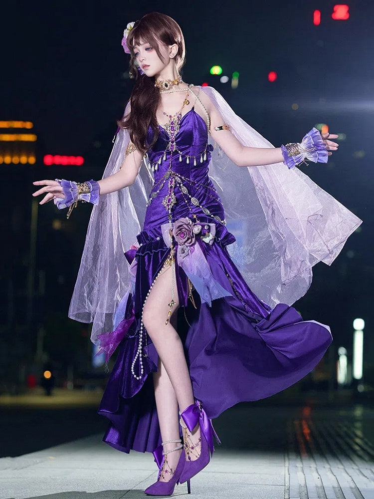 Robe de soirée sirène fendue en velours violet à volants en cascade et dos nu