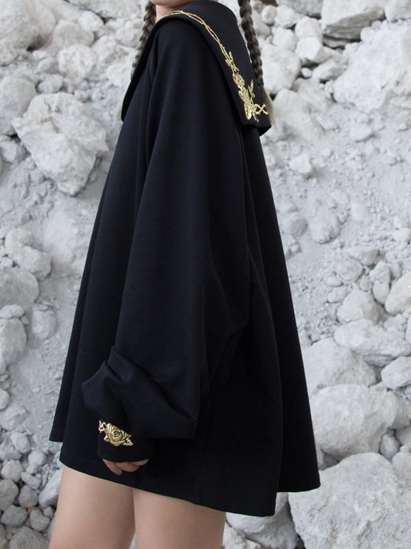 Goldschwarze Rose und Gothic Sailor Thorn Loose mit Kragenstickerei Sweatshirt