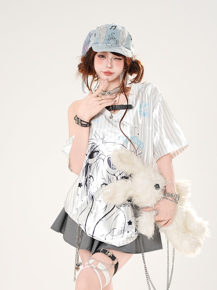 Satin-T-Shirt mit Anime-Mädchen-Print und ausgeschnittenen Schultern, weißes Muster, gestreifter V-Ausschnitt