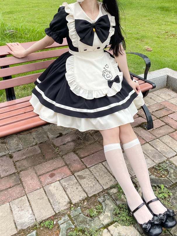 Embroidery Paw Kitty White Maid Apron Dress Sweet and Black Lolita