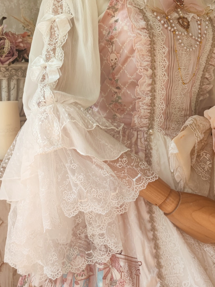 Elegante viktorianische Rüschenbluse