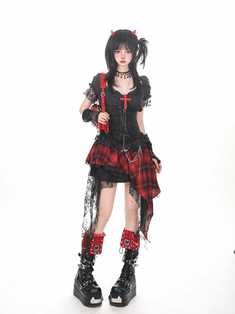 Gothic Black Lace-Up Fitted Puff Sleeve Top with Lace Trim