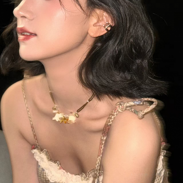 Maiglöckchen-Perlenkette