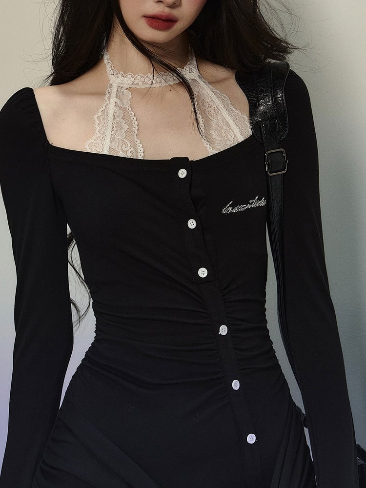 Schwarzes Strickkleid aus Spitze mit Neckholder und selbstbindenden Trägern bis zum Oberschenkel