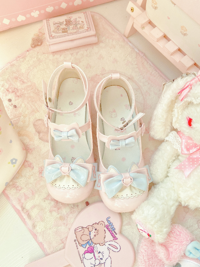 Rosa Lolita Mary Janes mit Schleife und katzenförmigem Schnallenriemen und Blockabsatz