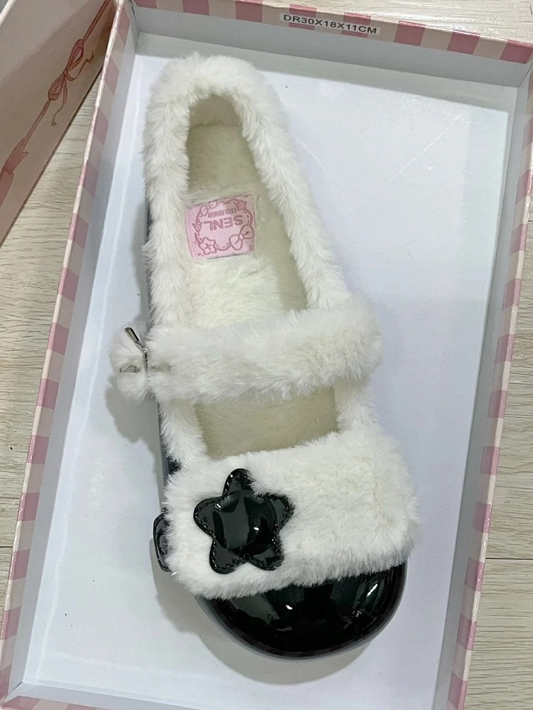 Fleece-Dekor, schwarzes Futter – Riemen, Stern, süße Plüschschuhe, flach