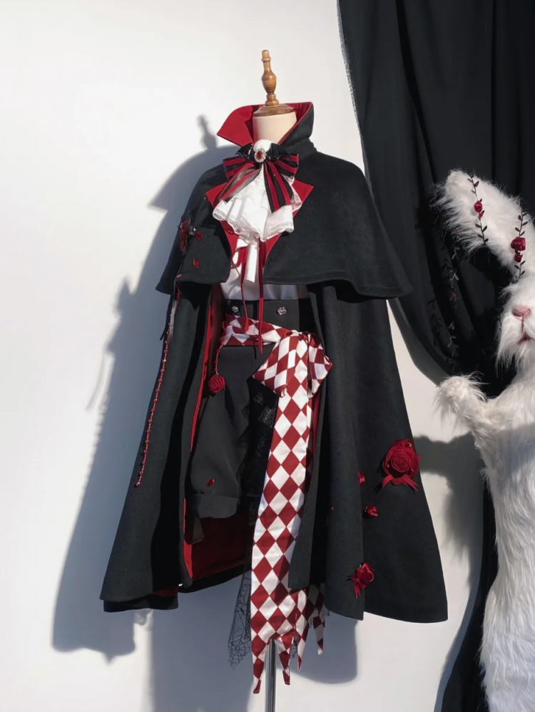 黒と赤の吸血鬼王子ロリータドラキュラ衣装シャツ+ショートパンツ+マントゴシックロリータフルセット