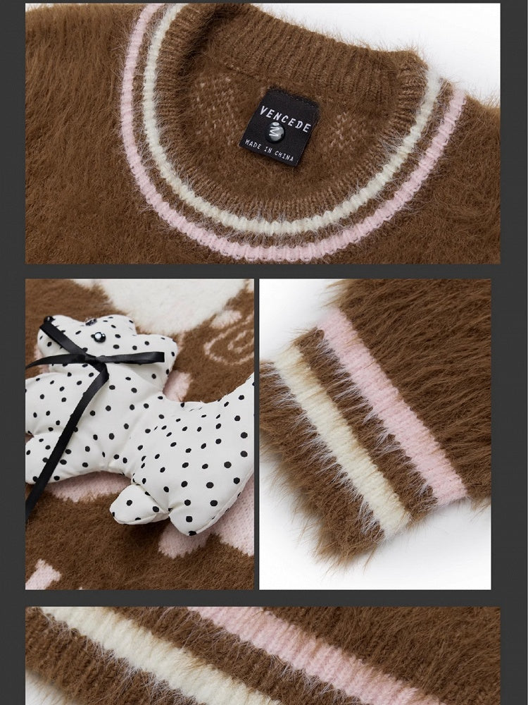 Süßer Mohairpullover mit Rundhalsausschnitt und Welpenmuster in Kaffee/Aprikose