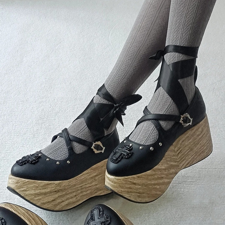 Cross Gothic Black Heel Applique 7cm and Platform Shoes with Lace-up Ankle