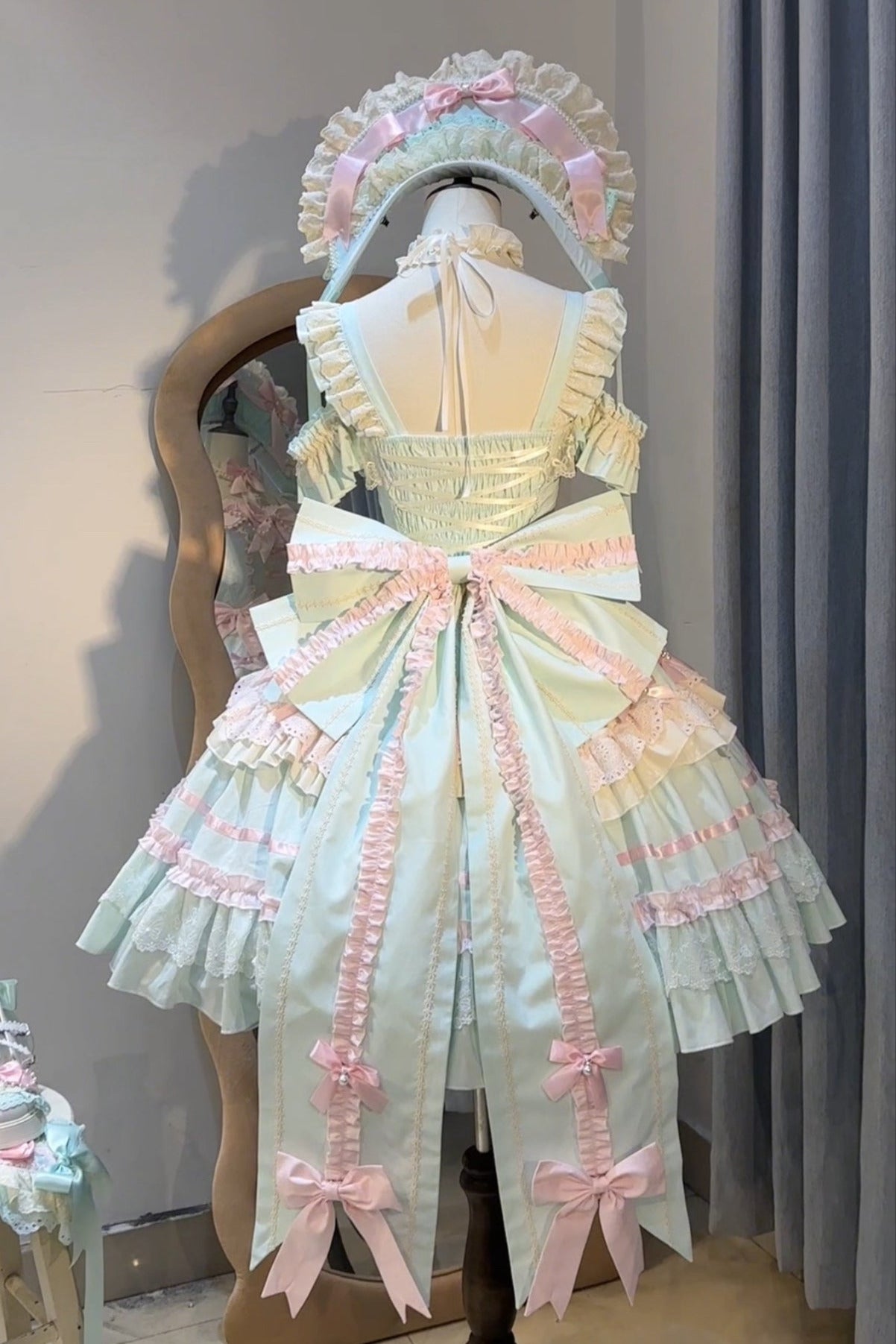 Haubenpuppe Kopfschmuck Kleid + Antike Prinzessin Perle