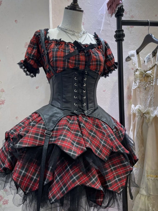 Rot kariertes Spitzenbesatz-Oberteil, Korsett, Gürtel, Taschentuch, Saum, Rock, komplettes Set, Idol-Kleid