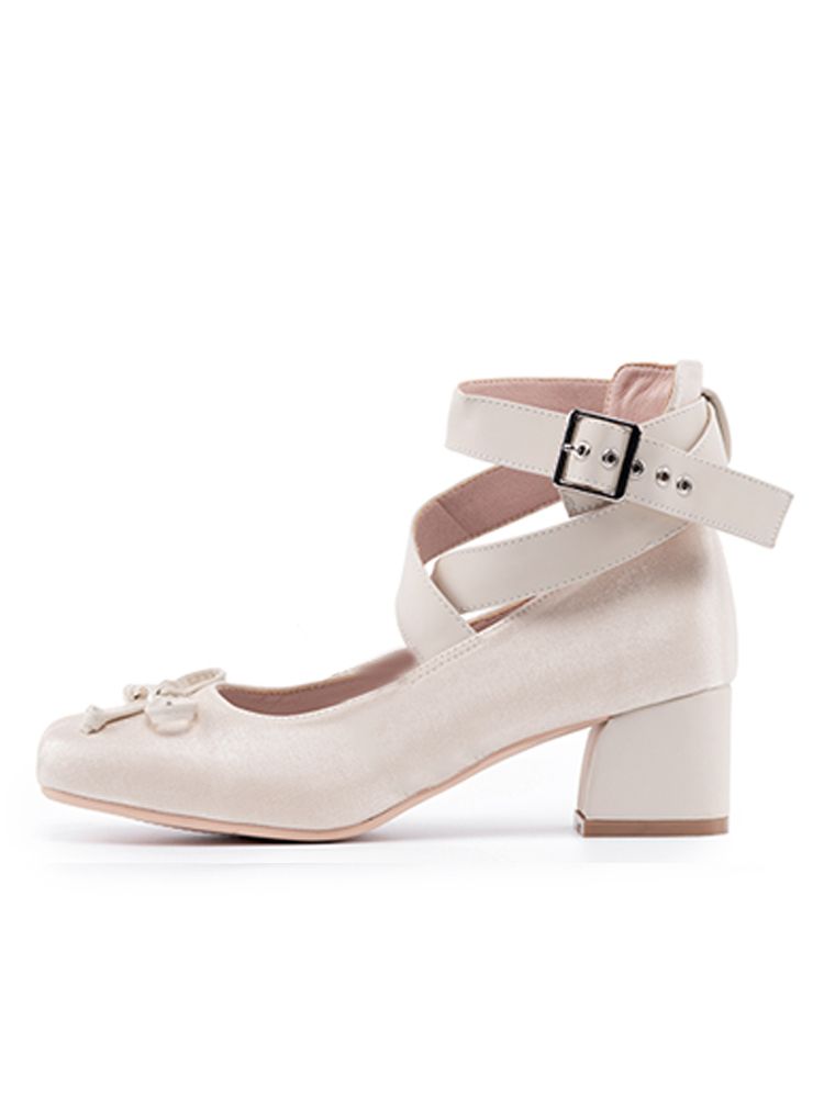 Elegante Beige Schuhe mit Riemen und Wickeldesign aus Satin