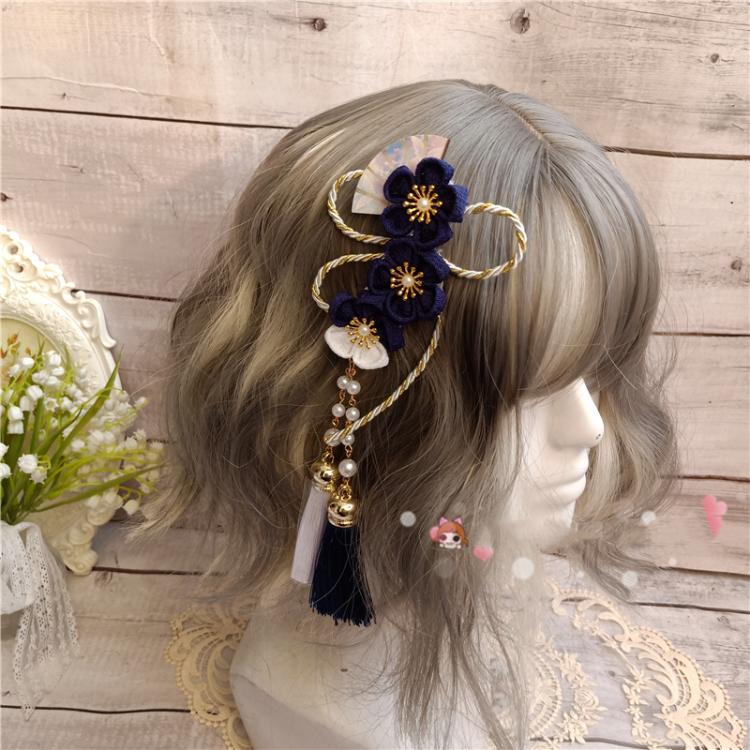 Sakura-Haarspange mit Fächer-Detail und Quasten