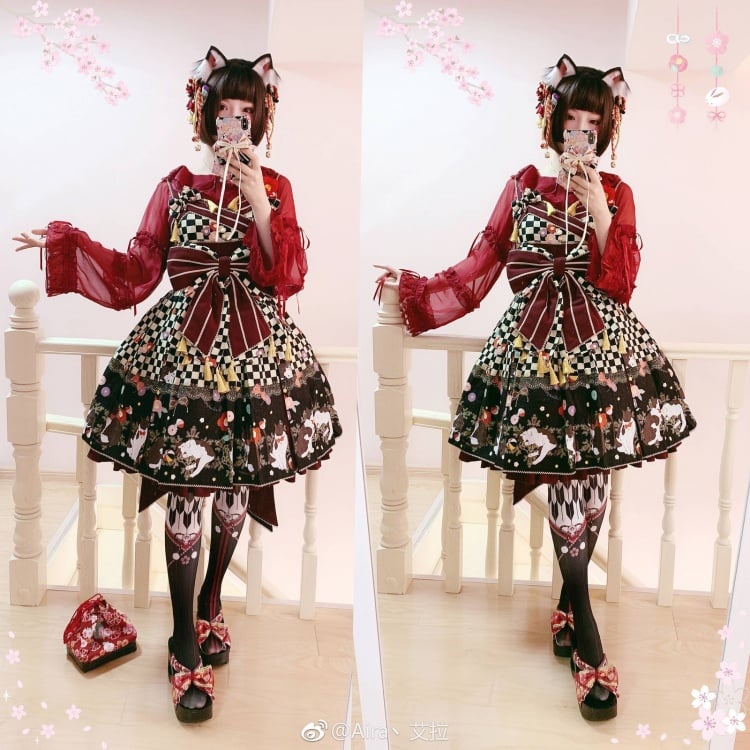 Lolita-Strumpfhose mit Schleifen und Kirschblüten