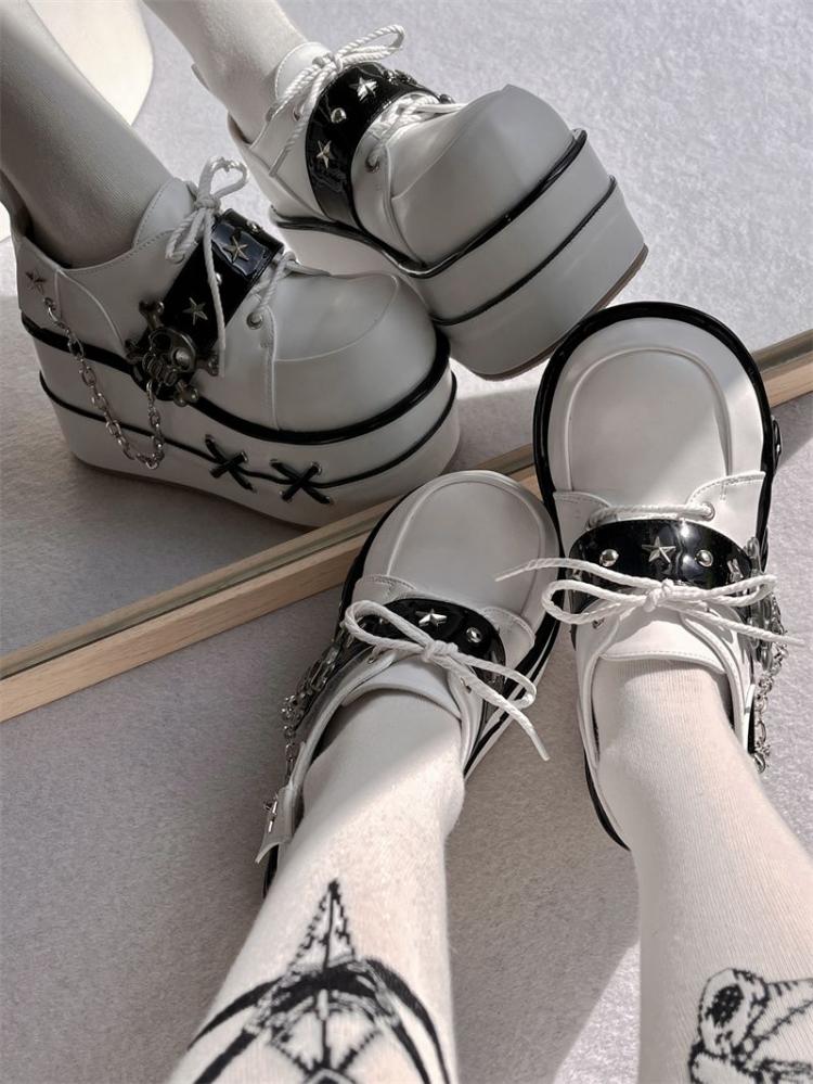 Black and White Star Hunter Pirates Skull Gothic Platforms