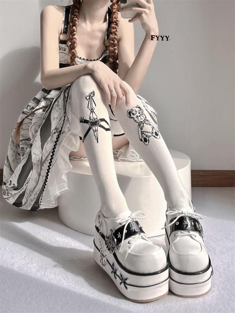 Black and White Star Hunter Pirates Skull Gothic Platforms