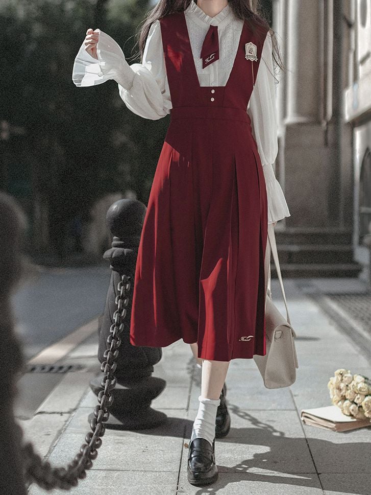 Pleat Overalls Skirt with Box Letters Embroidery Red
