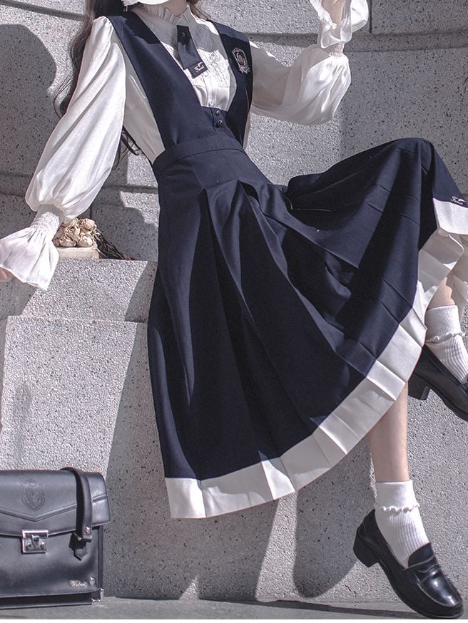 Overalls Box Embroidery Skirt Blue Letters with Pleat Dark