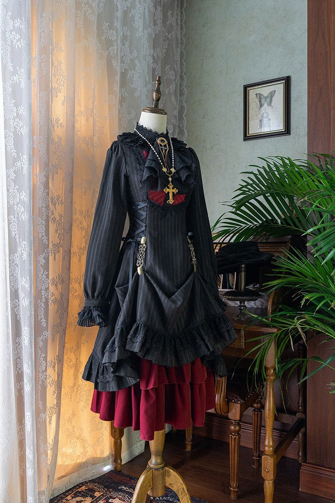 Lolita Collar Gothic with Petite Dress Ruffle