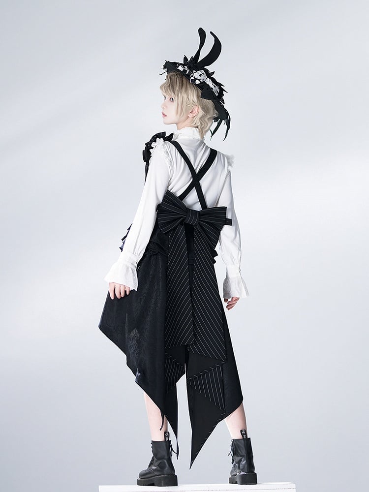 Straps Jacquard Bunny with Corset Black Train Bowknot Theater