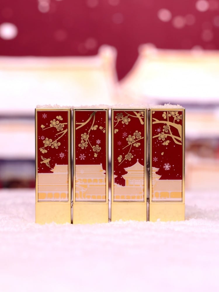 Lippenstift „Forbidden City“ mit geprägtem Matt-Finish