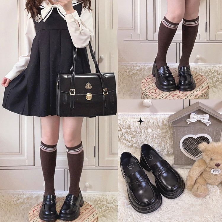 Toe JK Round Slipons Schwarz