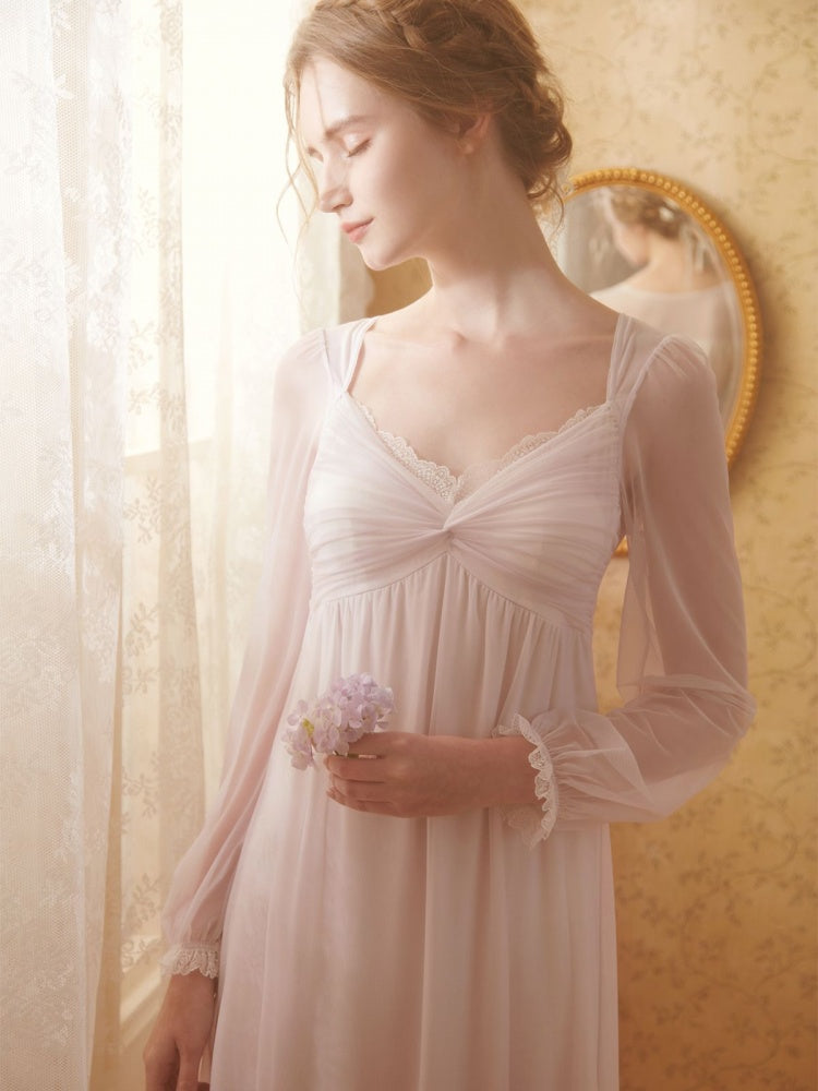 Hellviolettes Vintage-Nachthemd aus Tüll mit Raffung