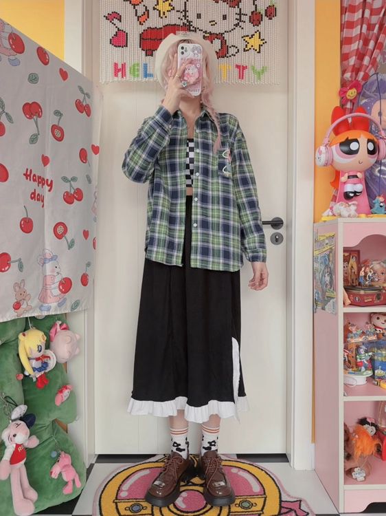 Side Waist Ruffle Shirring Black Skirt Slit Trim