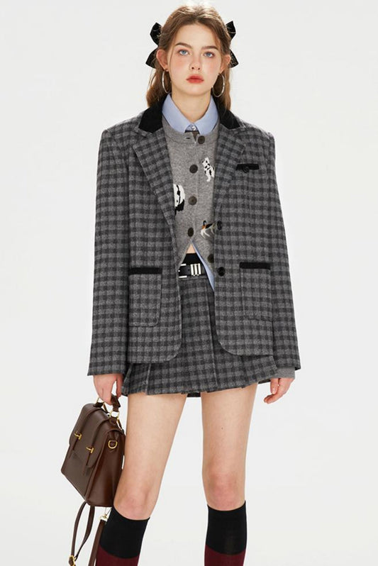 Half-Skirt Jacket and Setup Retro Tartan