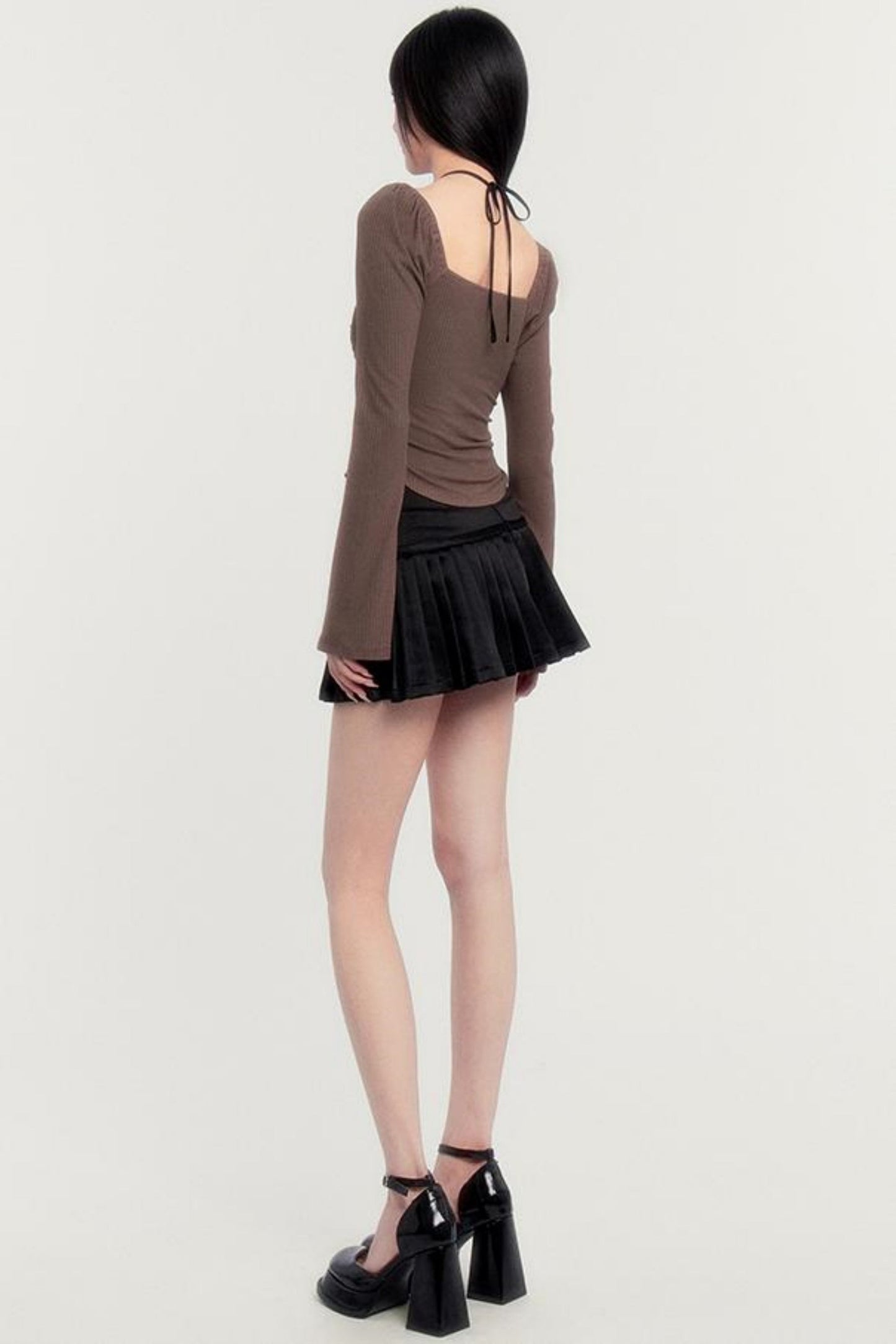 Basal Pleated Satin Skirt
