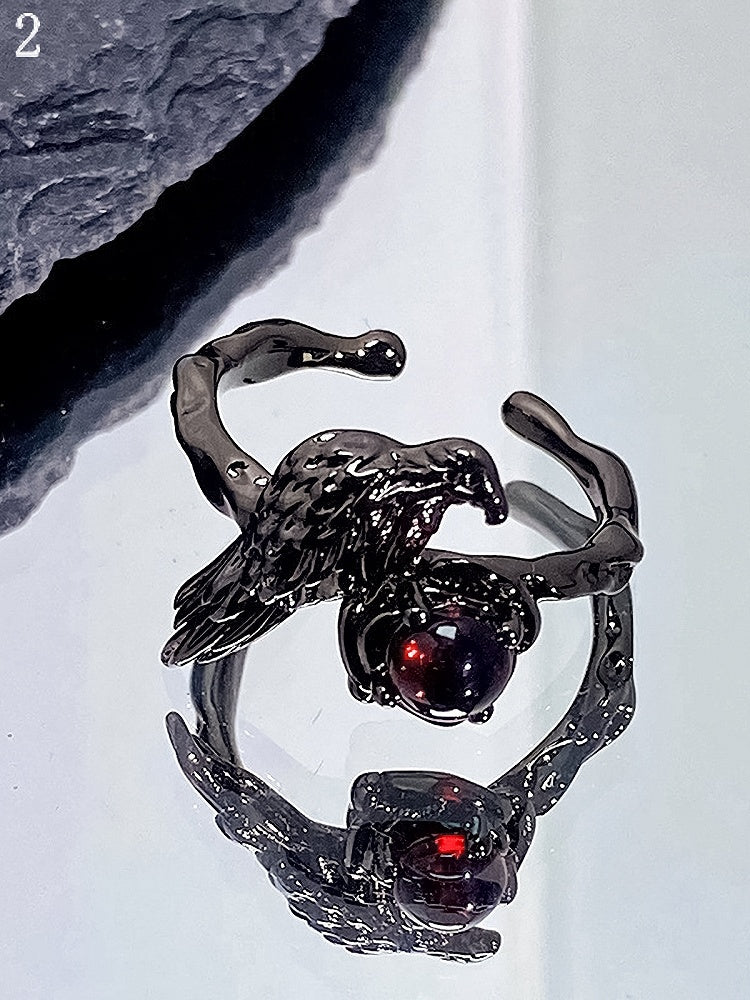 7 Raven Options Ring Gothic Design