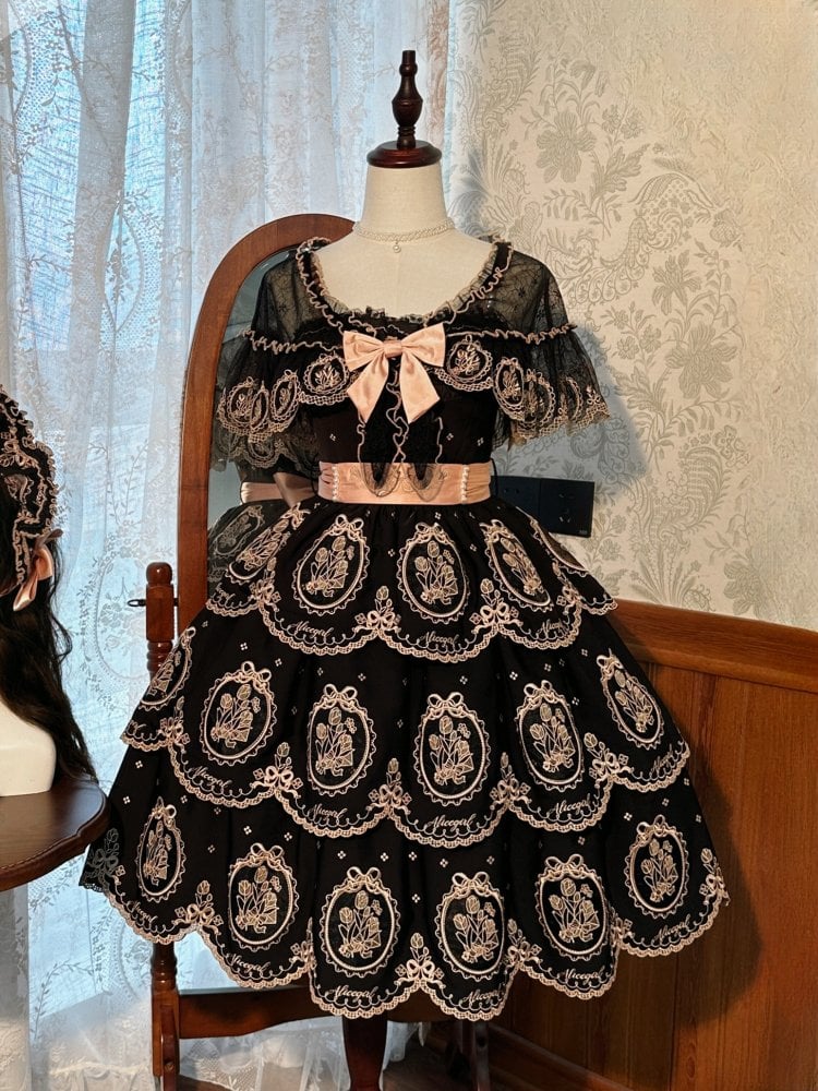 Tulip Scalloped Edge Tiered Skirt Black and Gold Elegant Lolita Backless Dress
