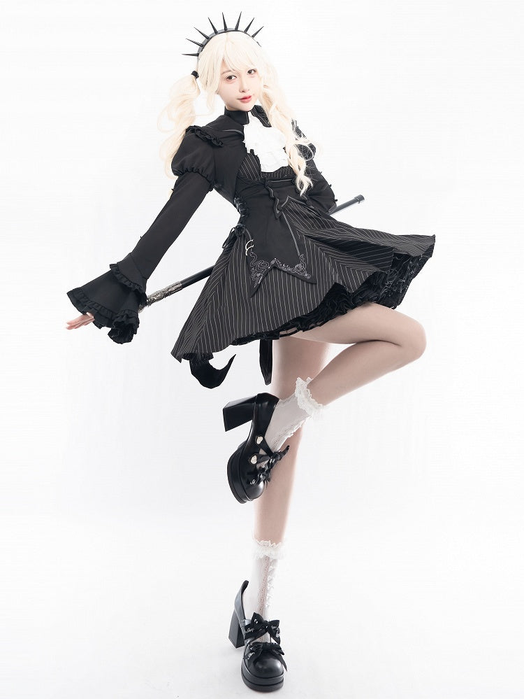 Ensemble complet robe lolita à rayures noires + gilet + haut court