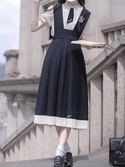Overalls Box Embroidery Skirt Blue Letters with Pleat Dark