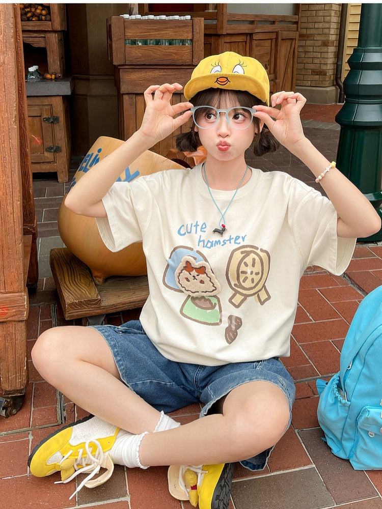 Hamster Applique Loose Beige Round Neck Cute T-Shirt