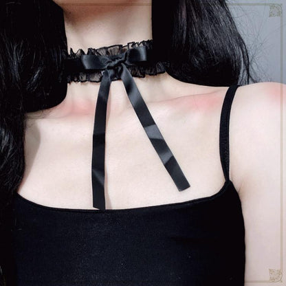 Gothic Lolita Bowknot Choker