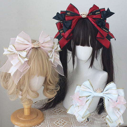 Nœud papillon décoré de couronne KC