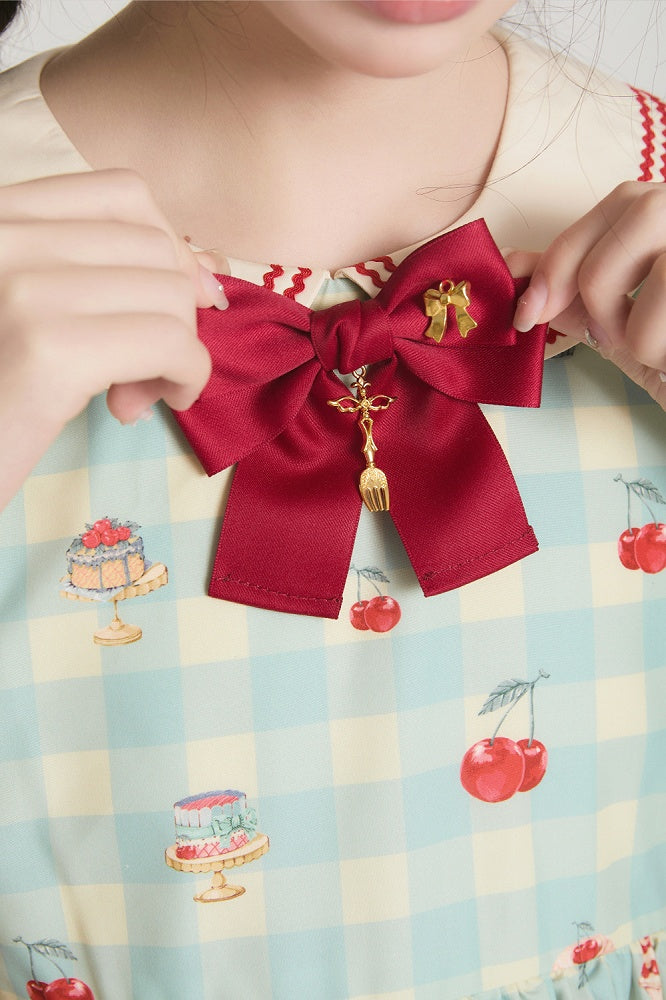 Robe Sweet Lolita vichy taille haute vert menthe à imprimé cerises et desserts