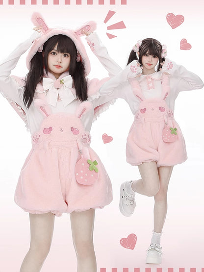 Cape à capuche en peluche avec oreilles de lapin roses et nœud en forme de fraise